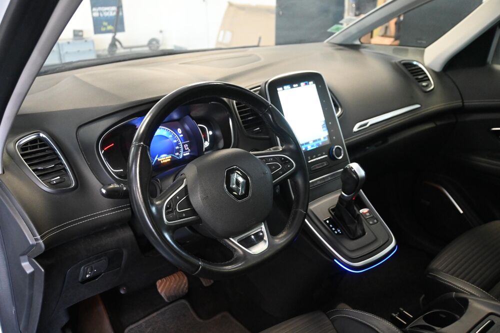 Grand scenic IV dCi 160 Energy EDC Initiale Paris 2018 occasion 72650 Saint-Saturnin