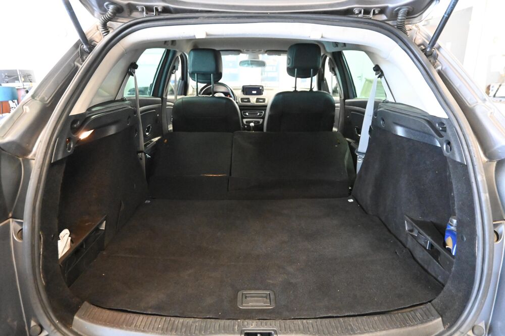 M&eacute;gane III Estate Estate III 1.5 dCi 110 FAP Energy eco2 Bose 2014 occasion 72650 Saint-Saturnin