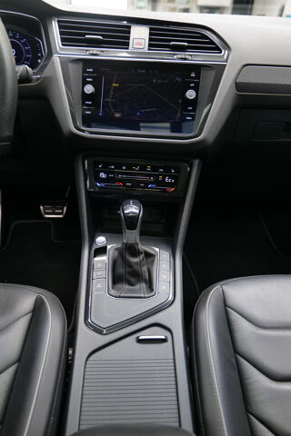 Tiguan eHybrid 245ch DSG6 R-Line Exclusive - 1&deg;MAIN FRANCAIS TVA RE 2022 occasion 69008 LYON 8EME