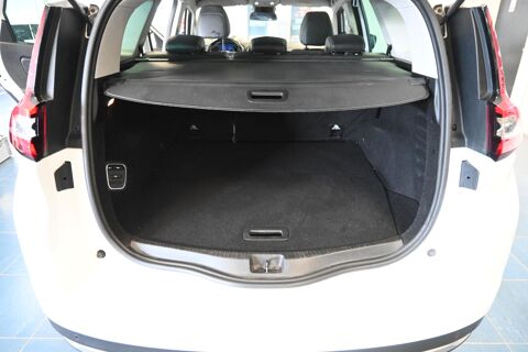 Grand scenic IV dCi 160 Energy EDC Initiale Paris 2018 occasion 72650 Saint-Saturnin