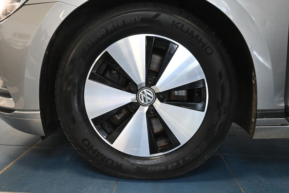 Passat 1.6 TDI 120 BM BlueMotion Business 2016 occasion 72650 Saint-Saturnin