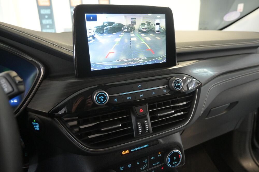 Kuga 2.5 Duratec 225 ch PHEV Powershift Vignale 2025 occasion 72650 Saint-Saturnin