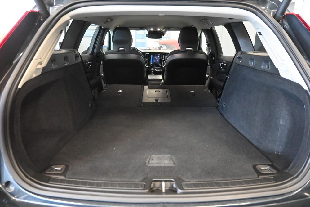 V60 D3 AdBlue 150 ch Geartronic 8 Business 2019 occasion 72650 Saint-Saturnin