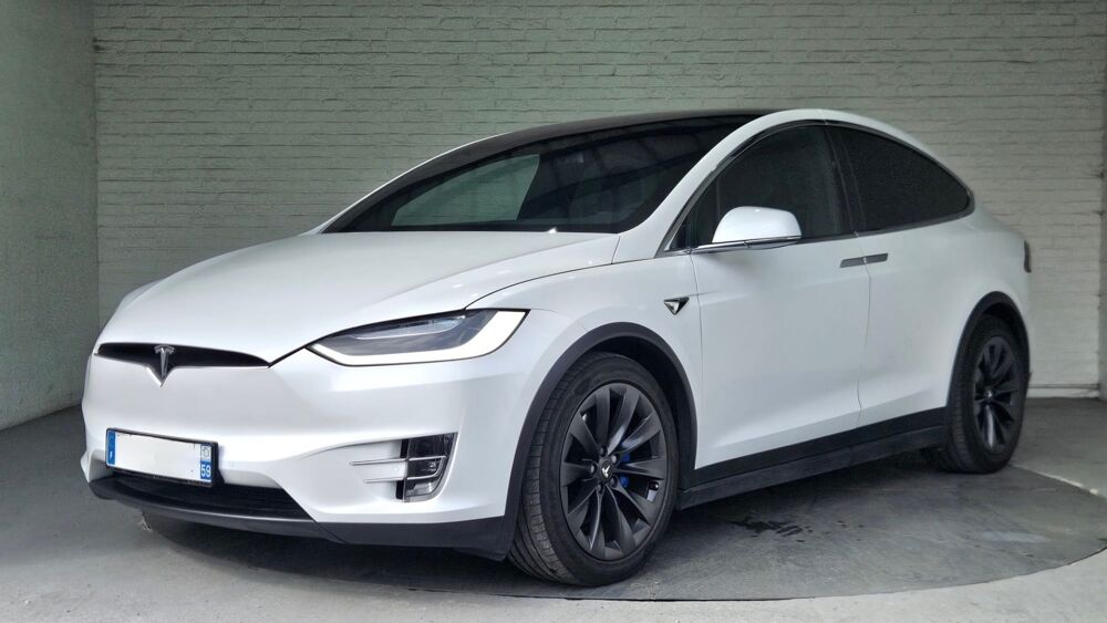 Model X 90D Dual Motor 7 places SOH 90% 2017 occasion 59240 Dunkerque