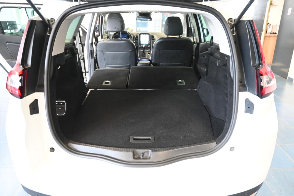 Grand scenic IV dCi 160 Energy EDC Initiale Paris 2018 occasion 72650 Saint-Saturnin
