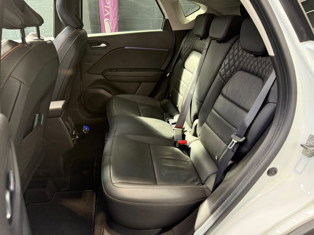 Captur E-Tech full hybrid 143 Iconic Suivi Renault 2023 occasion 62230 Outreau