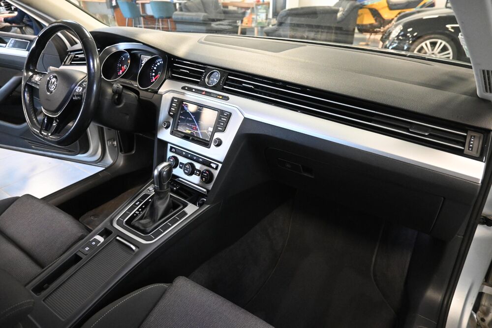 Passat 1.6 TDI 120 BMT DSG7 Confortline / GTIE 24 Mois 2017 occasion 72650 Saint-Saturnin
