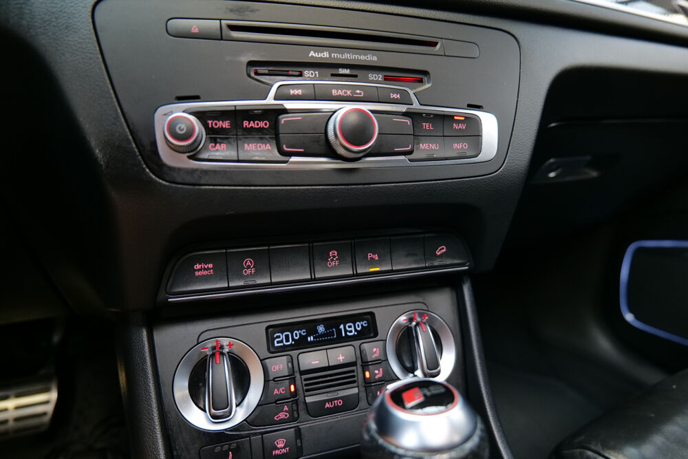 RS Q3 2.5 TFSI 310CH QUATTRO S TRONIC 7 / BOSE / KEY LESS GO / TOI 2013 occasion 69008 LYON 8EME