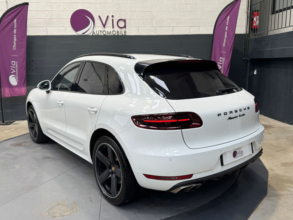 Macan Turbo 3.6 V6 400 ch PDK Cuir rouge Pack Carbone 2015 occasion 62230 Outreau