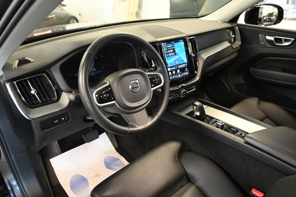 XC60 T6 AWD Hybride rechargeable 253 ch+145 ch Geartronic 8 Plus 2025 occasion 72650 Saint-Saturnin