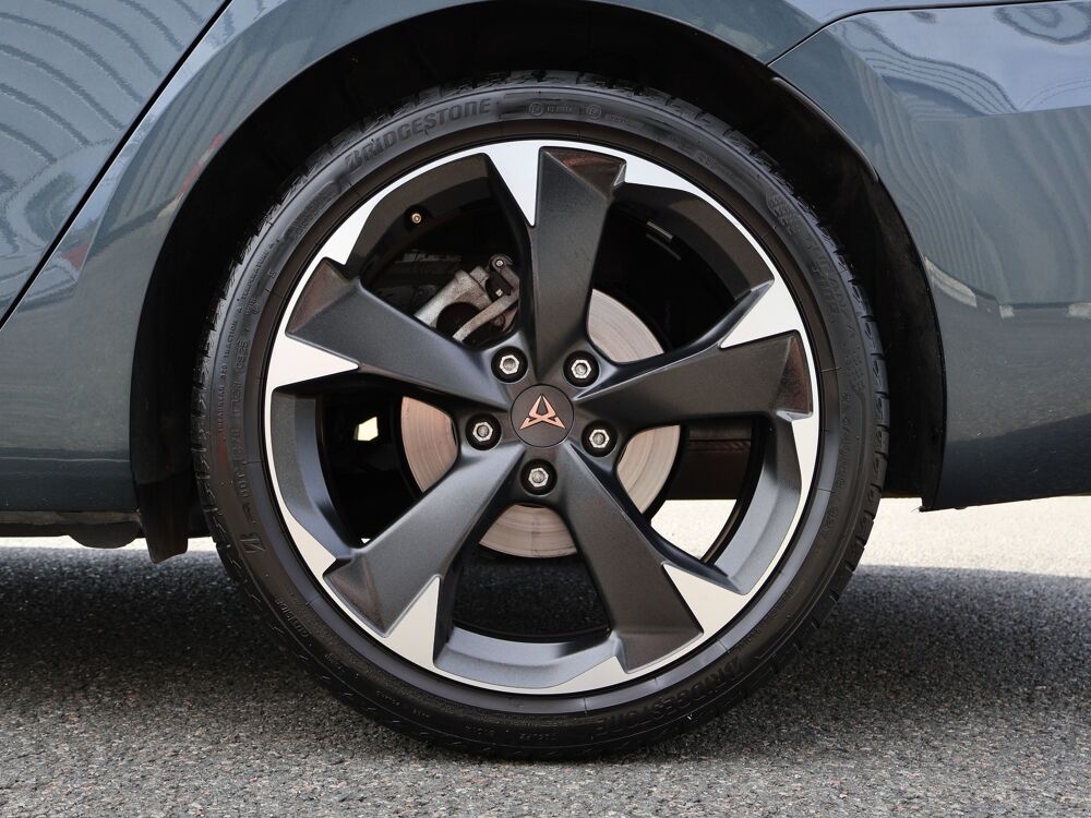 Leon 1.5 eTSI Hybrid 150 ch DSG7 V 2025 occasion 77680 Roissy-en-Brie