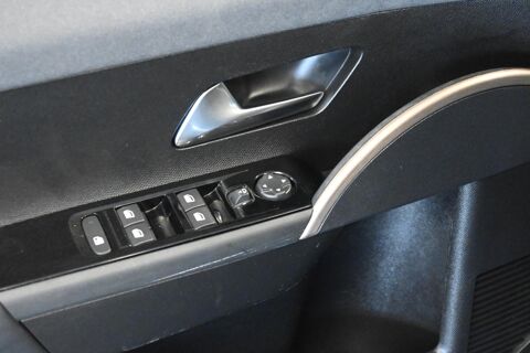 Ypsilon 1.2 Ibrida 100ch eDCT6 LX 2025 occasion 72650 Saint-Saturnin