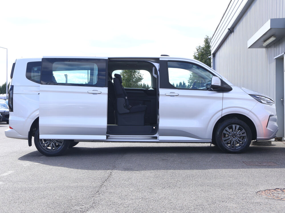 Tourneo VP 320 L2H1 2.0 EcoBlue 150 ch Titanium 2024 occasion 77680 Roissy-en-Brie