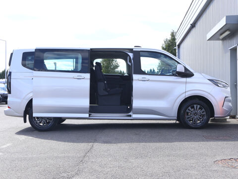 Tourneo VP 320 L2H1 2.0 EcoBlue 150 ch Titanium 2024 occasion 77680 Roissy-en-Brie