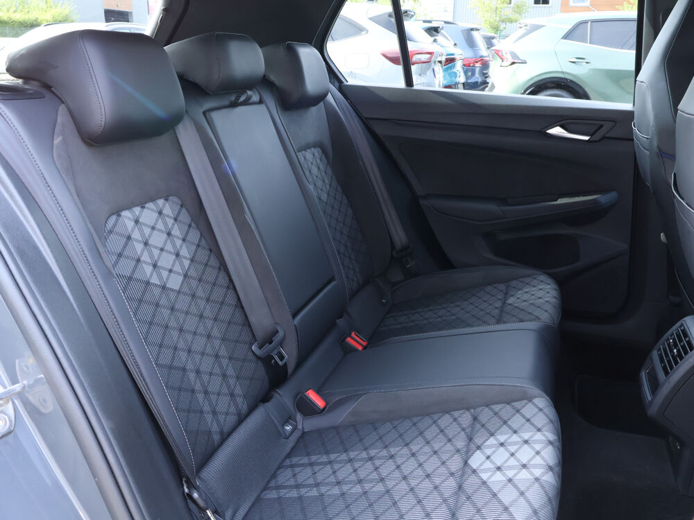 Golf 1.5 eTSI EVO2 150 DSG7 R-Line Edition 2025 occasion 77680 Roissy-en-Brie
