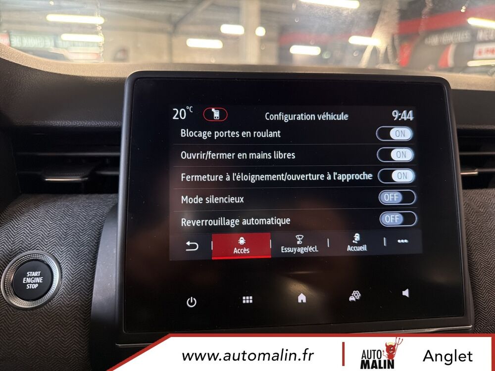 Clio V E-Tech full hybrid 145 ch GSR2 Techno 2025 occasion 64600 Anglet