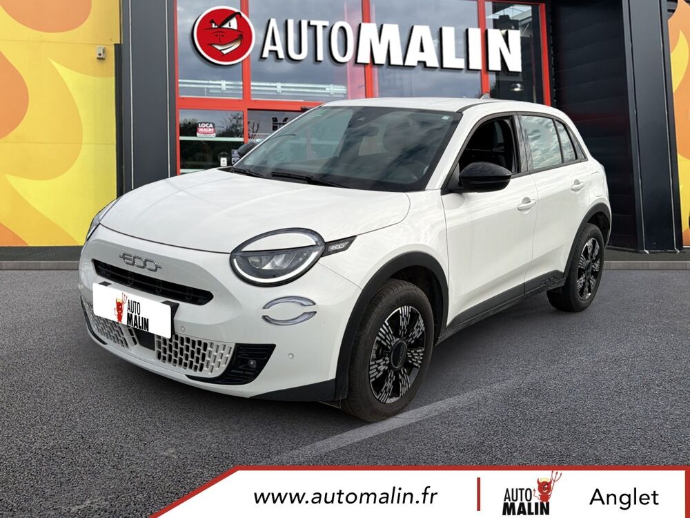 Fiat 600 T-Gen 3 1.2 Hybrid 145ch eDCT6 Pop 2025 occasion 64600 Anglet