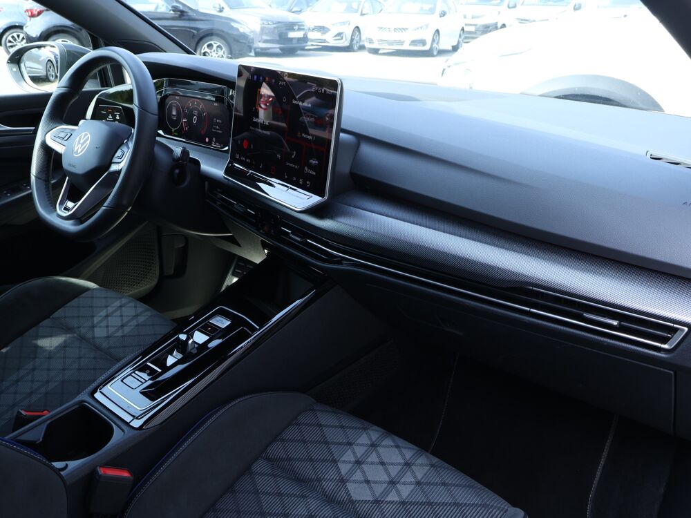 Golf 1.5 eTSI EVO2 150 DSG7 R-Line Edition 2025 occasion 77680 Roissy-en-Brie