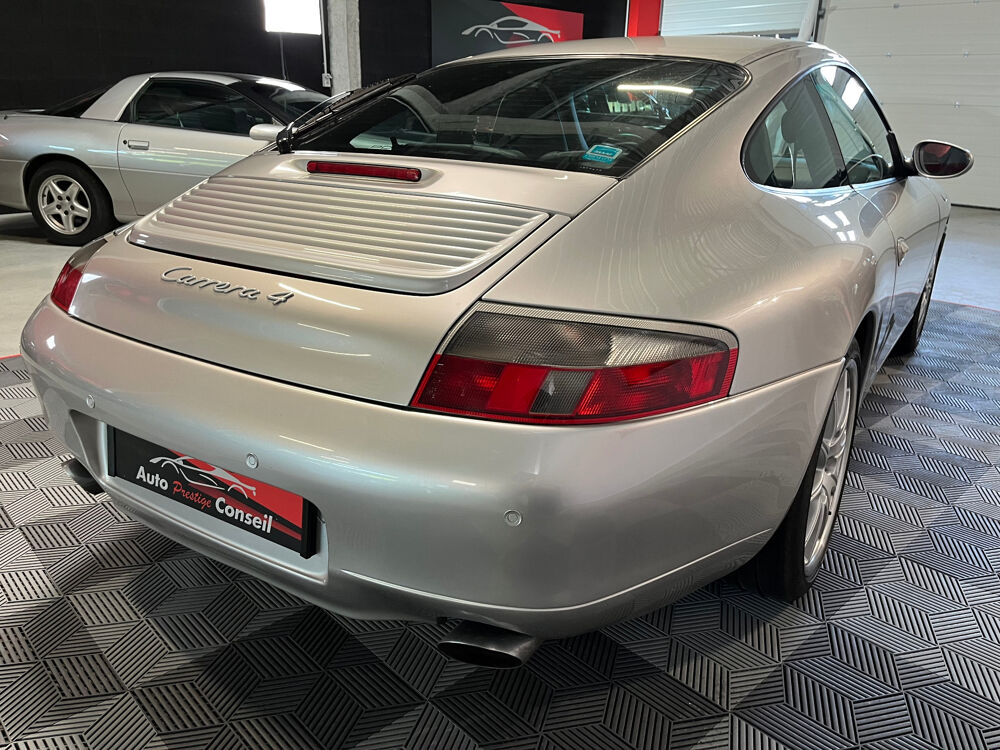 911 Carrera 3.2 3.4i 2001 occasion 44470 Carquefou