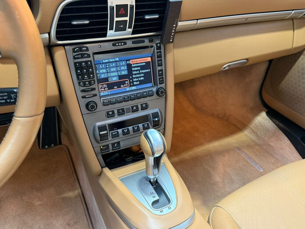 911 Carrera 3.2 S Cabriolet 3.8i Flat 6 Tiptronic S Suivi Porsche 2008 occasion 62230 Outreau