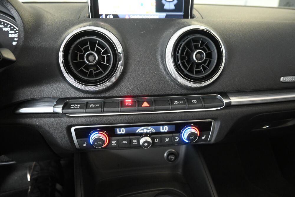 A3 1.5 TFSI CoD 150 S tronic 7 Sport 2018 occasion 72650 Saint-Saturnin