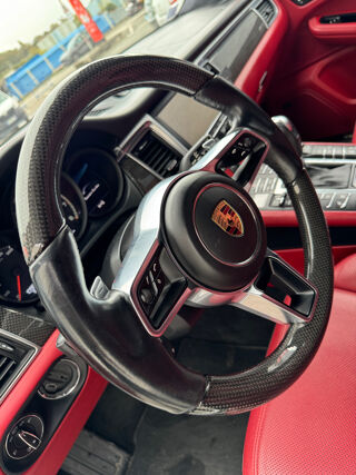 Macan Turbo 3.6 V6 400 ch PDK Cuir rouge Pack Carbone 2015 occasion 62230 Outreau