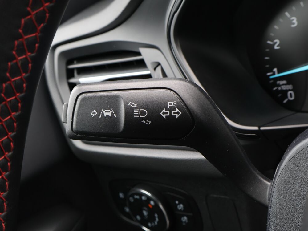 Focus 1.0 EcoBoost 155 S&S mHEV Powershift ST-Line X 2024 occasion 77680 Roissy-en-Brie