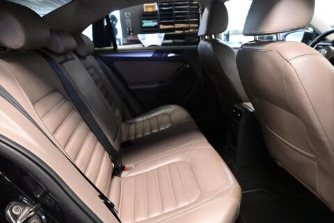 Jetta 1.6 TDI 105 FAP Carat DSG 2011 occasion 72650 Saint-Saturnin