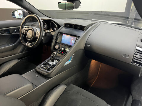 F-Type 2L Essence 300 ch BVA8 2017 occasion 27120 PACY-SUR-EURE