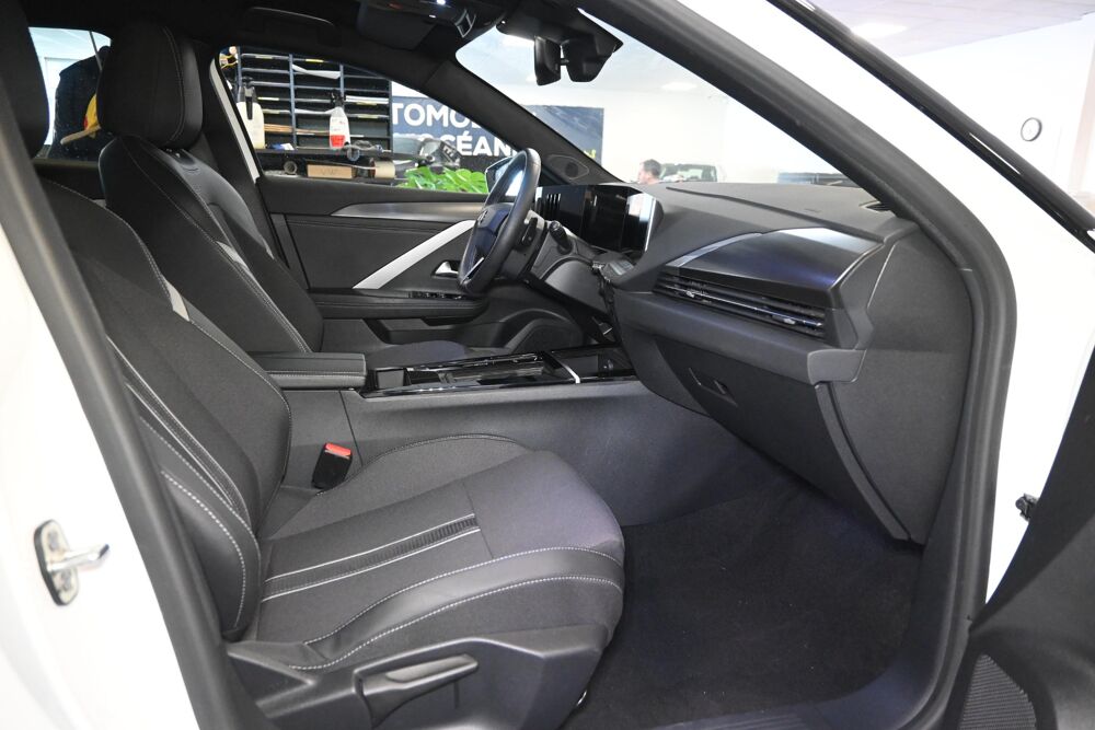 Astra 1.2 Turbo Hybride 136 ch e-DCT6 GS 2024 occasion 72650 Saint-Saturnin
