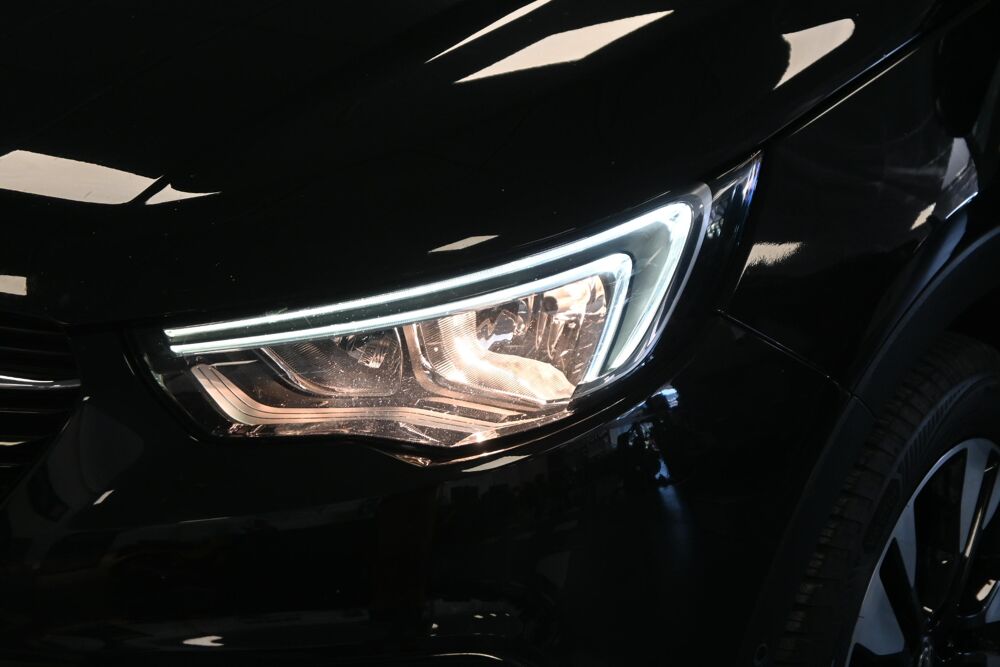 Grandland x 1.5 Diesel 130 ch BVA8 Innovation Business 2019 occasion 72650 Saint-Saturnin