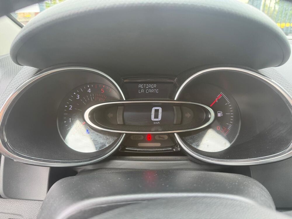 Clio IV dCi 75 E6C Business 2020 occasion 44800 Saint-Herblain