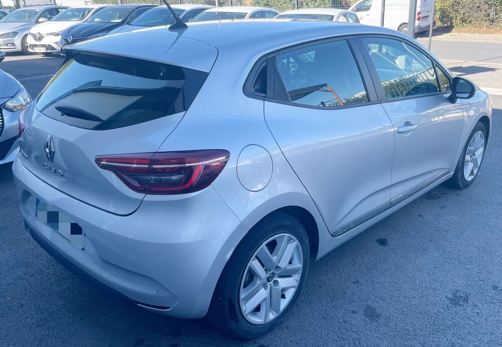 Clio V Blue dCi 100 - 21N Business 2021 occasion 44800 Saint-Herblain