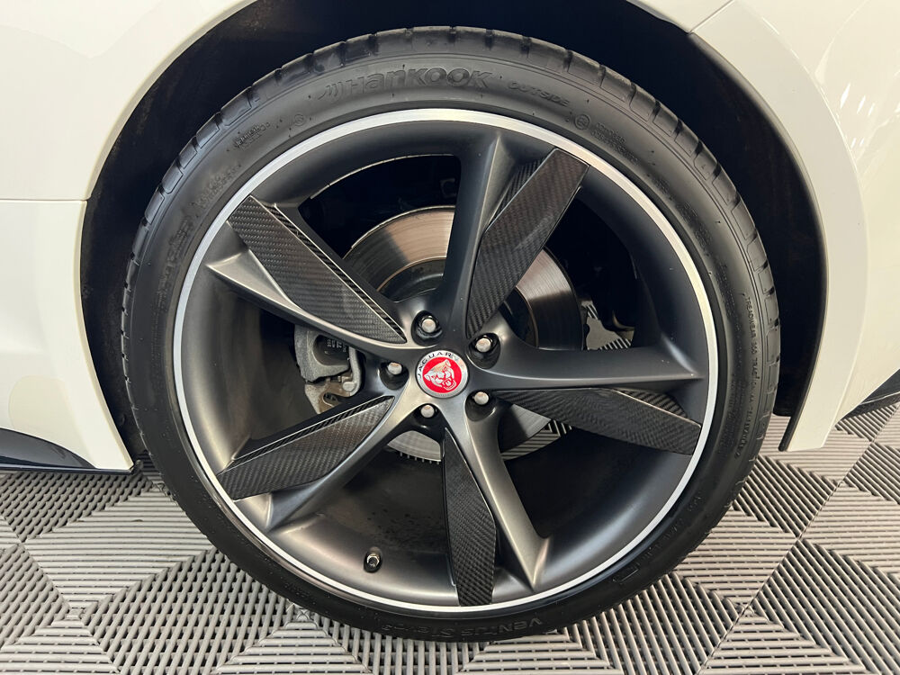 F-Type 2L Essence 300 ch BVA8 2017 occasion 27120 PACY-SUR-EURE