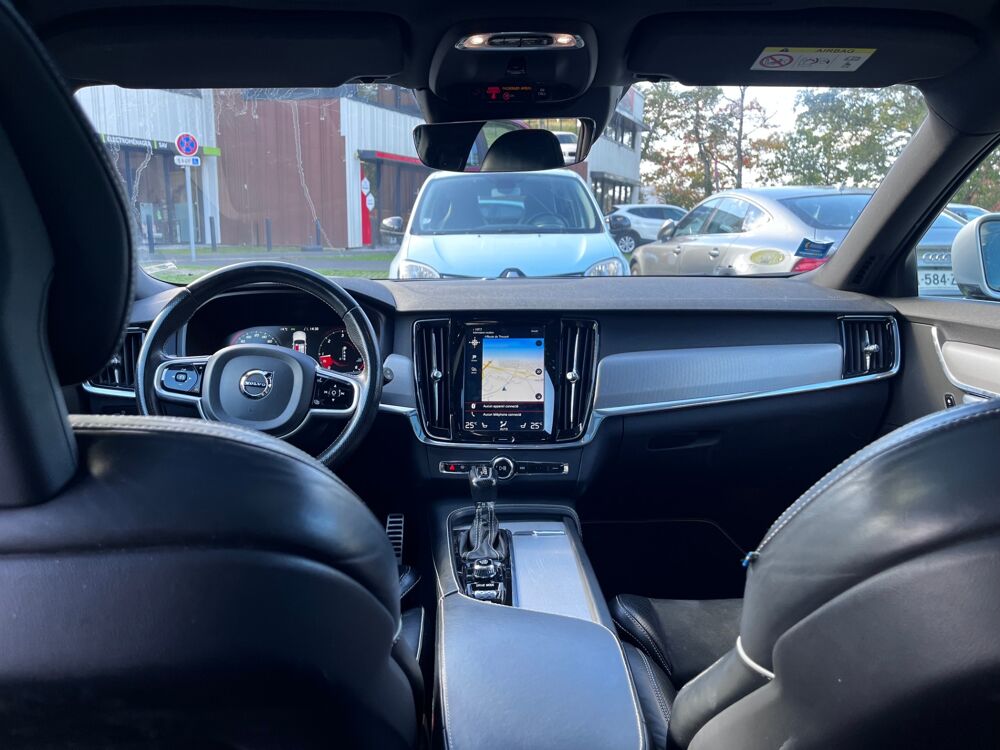V90 D4 AWD 190 ch Geartronic 8 R-Design 2018 occasion 44470 Carquefou