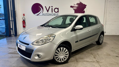 Renault Clio III 1.2 16V 75 eco2 Expression Clim 2010 occasion Montigny-le-Bretonneux 78180