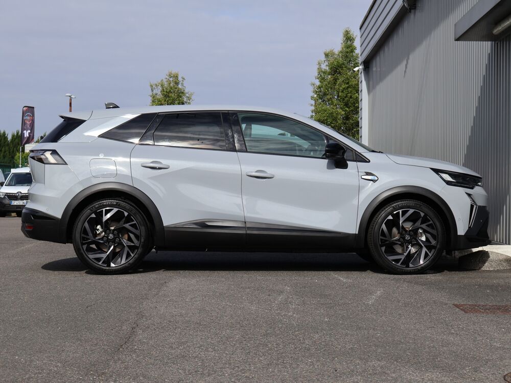 Symbioz E-Tech full hybrid 145 Esprit Alpine 2025 occasion 77680 Roissy-en-Brie