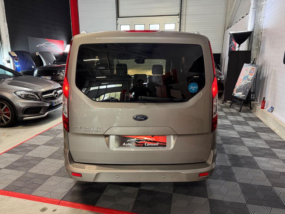 Grand C-MAX 1.5 TDCi 120cv Titanium- Entretien complet FORD- attelage am 2018 occasion 44470 Carquefou