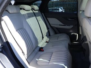 F-PACE 2.0 D - 180 ch 2WD BVA8 R-Sport 2018 occasion 77680 Roissy-en-Brie