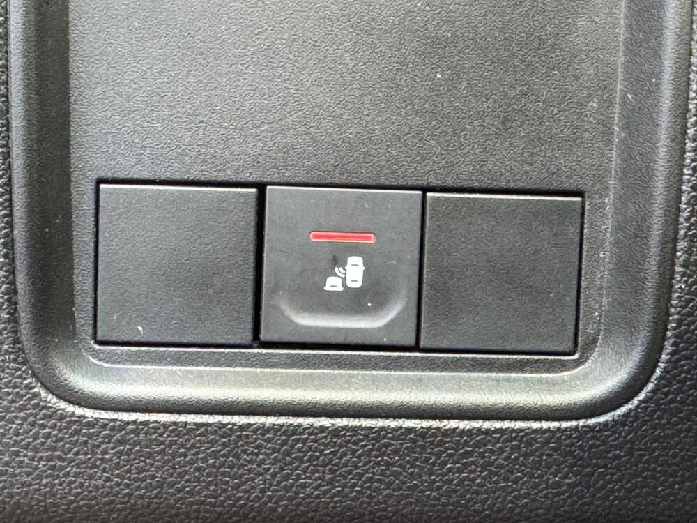 Duster Blue dCi 115 4x2 Journey + 2023 occasion 62230 Outreau