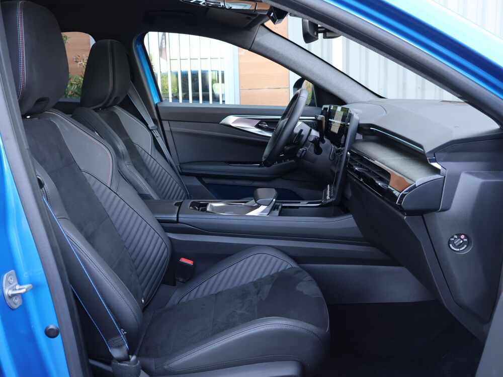 Rafale E-Tech full hybrid 200 ch esprit Alpine 2024 occasion 77680 Roissy-en-Brie