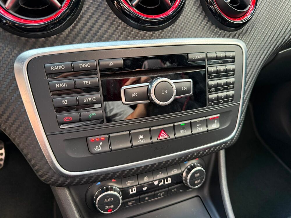 Classe A 45 AMG 4-Matic Speedshift DCT Edition One 2014 occasion 62230 Outreau