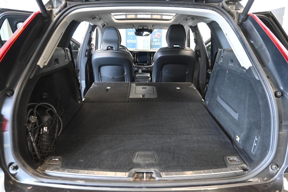 XC60 T8 Twin Engine 303 ch + 87 ch Geartronic 8 Inscription Luxe 2019 occasion 72650 Saint-Saturnin