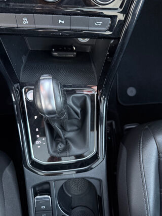 Touran 1.5 TSI EVO 150 DSG7 7pl Carat / Cuir/Led//Toit Pano/Camera/ 2021 occasion 50300 MARCEY-LES-GREVES