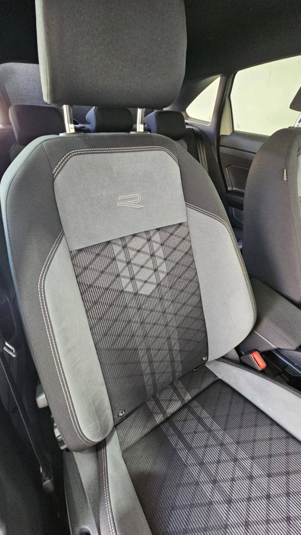 Taigo 1.0 TSI 110 DSG7 R-Line 2022 occasion 59240 Dunkerque