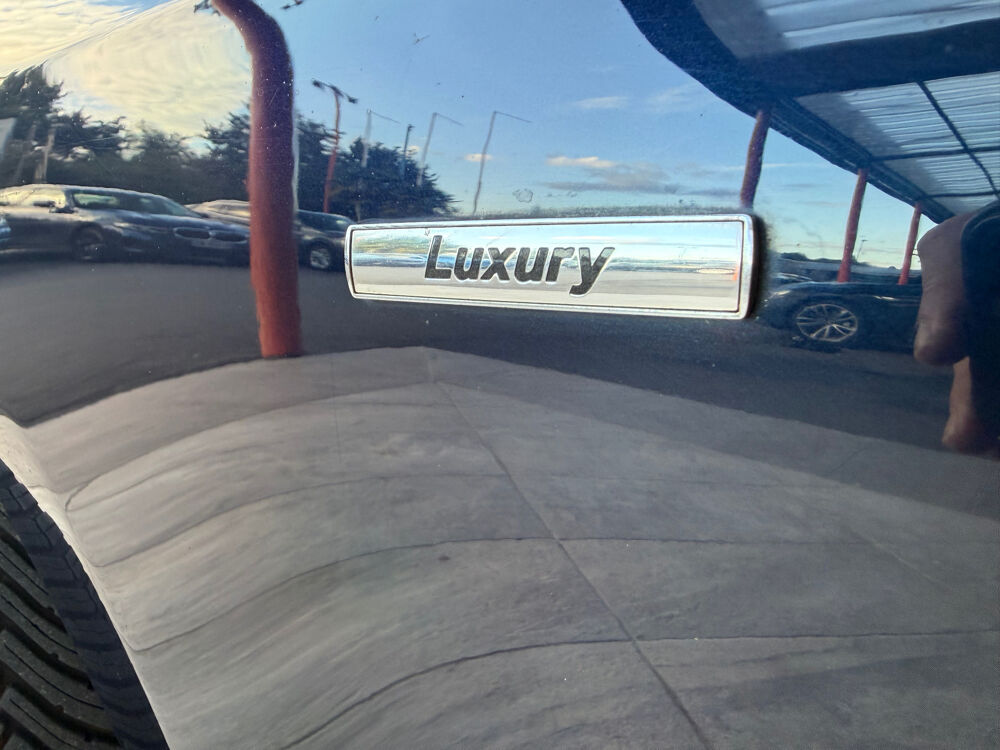 S&eacute;rie 3 318d xDrive 143 ch Luxury + Toit Ouvrant 2015 occasion 50300 MARCEY-LES-GREVES