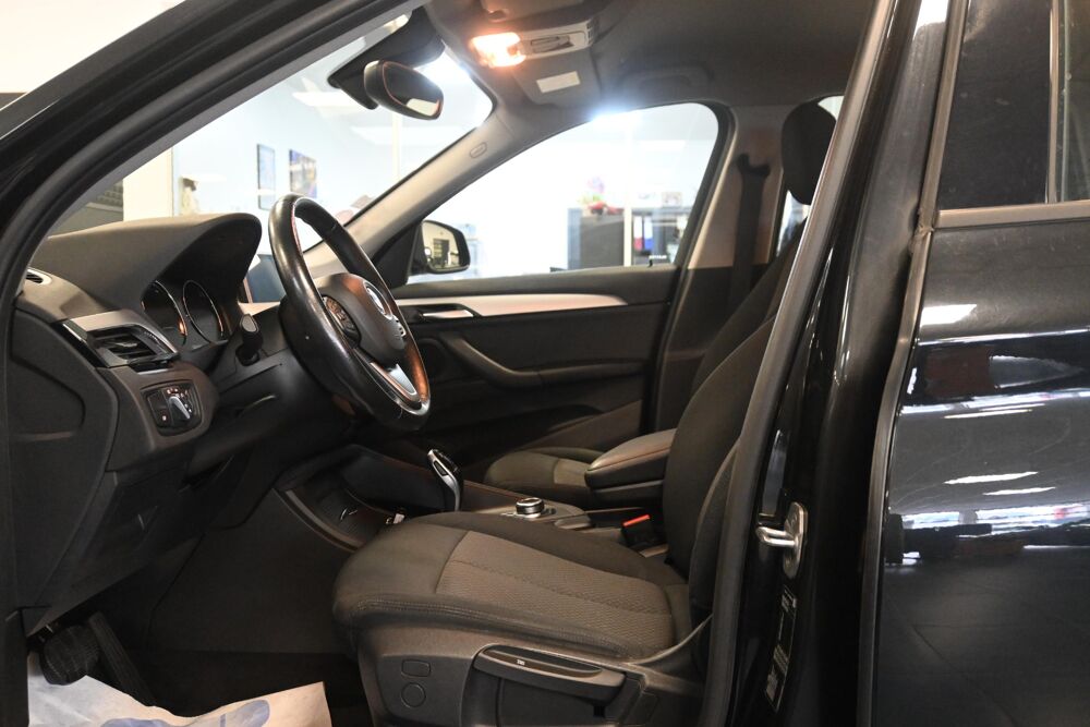 X1 sDrive 18i 140 ch DKG7 Business Design 2019 occasion 72650 Saint-Saturnin