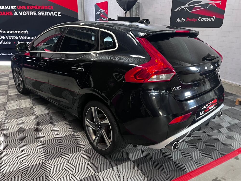 V40 D2 120 R-Design 2016 occasion 44470 Carquefou