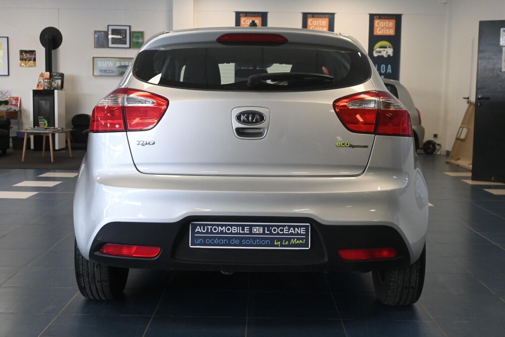 Rio 1.2L 85 ISG Active 2012 occasion 72650 Saint-Saturnin