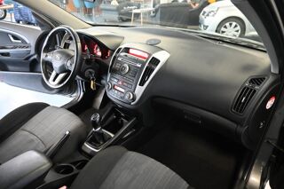 Ceed Cee'd 1.6L CRDi 115 ISG Euro 5 Style 2010 occasion 72650 Saint-Saturnin